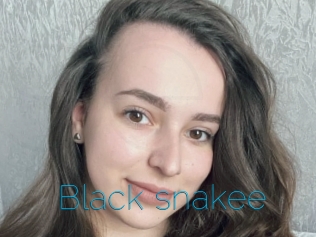 Black_snakee