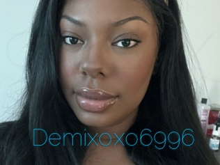 Demixoxo6996