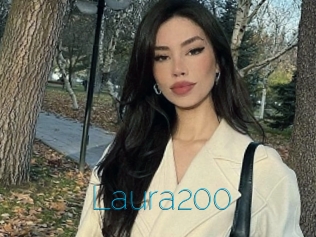 Laura200