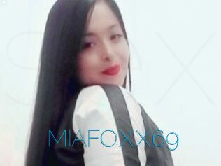 MIAFOXX69