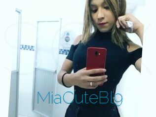 MiaCuteBl9