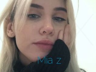 Mia_z