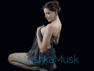 MiashkaMusk