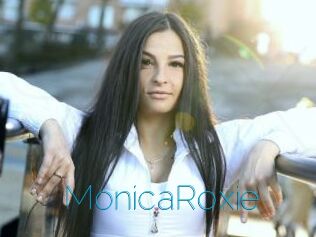 MonicaRoxie
