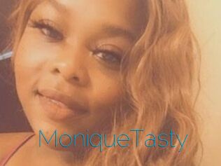 MoniqueTasty