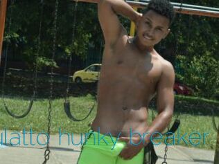 Mulatto_hunky_breaker