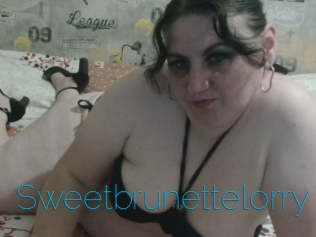 Sweetbrunettelorry
