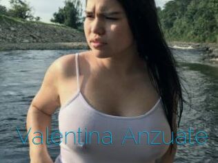 Valentina_Anzuate