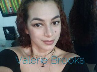 Valerie_Brooks